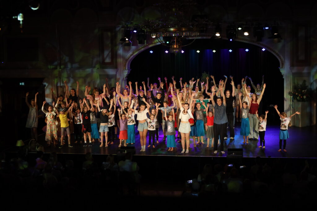 Applaus Wir sind BeyondBühne!